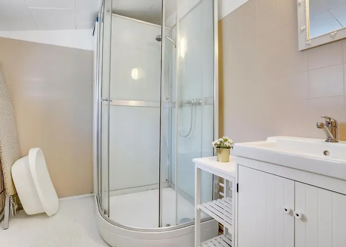 Rahilka - 700m From The Sea By Interhome *